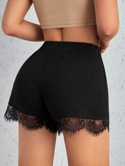SHEIN SXY Шорты с кружевной отделкой