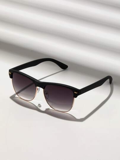 Men Rivet Decor Sunglasses